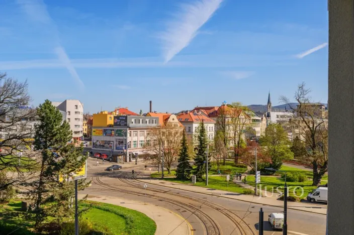 Prodej bytu 2+kk, Liberec - Liberec III-Jeřáb, U Nisy, 49 m2