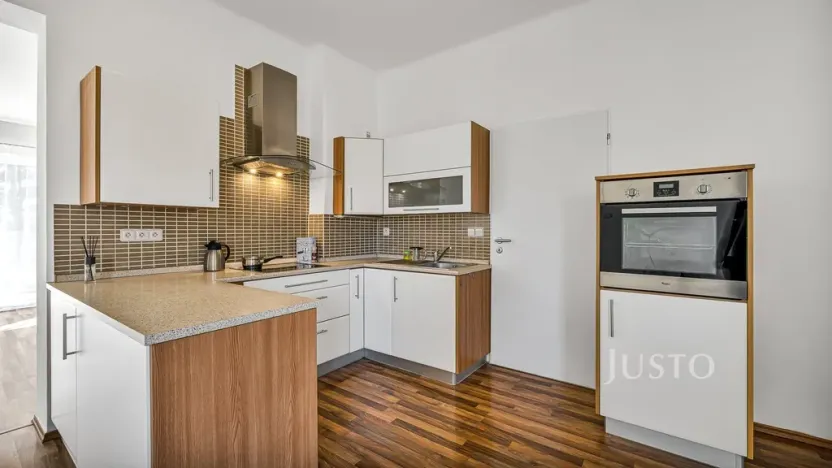 Prodej rodinného domu, Ohrazenice, 401 m2