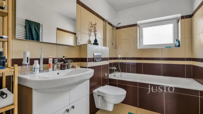 Prodej rodinného domu, Ohrazenice, 401 m2