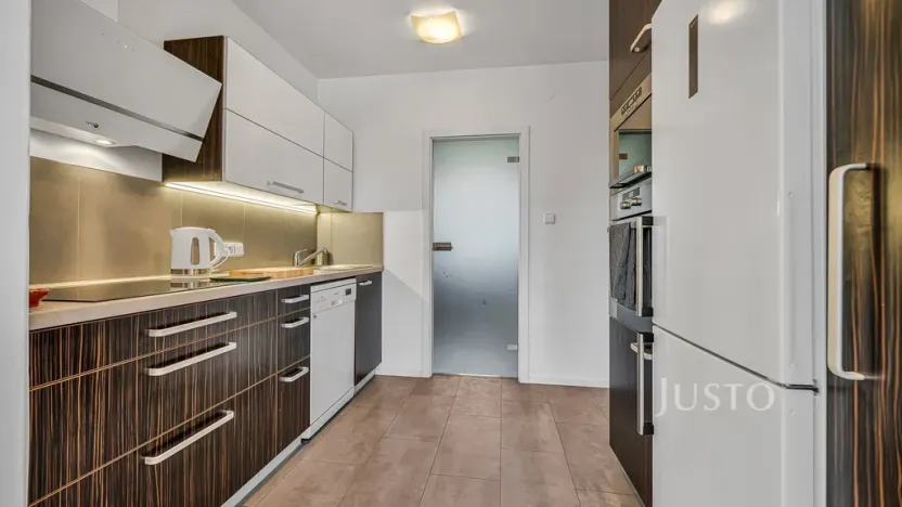 Prodej komerční nemovitosti, Turnov, 401 m2