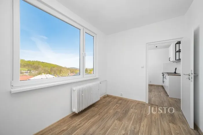 Prodej bytu 2+1, Hejnice, Sídliště, 49 m2