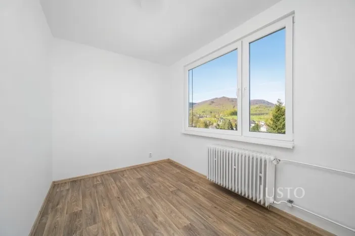 Prodej bytu 2+1, Hejnice, Sídliště, 49 m2