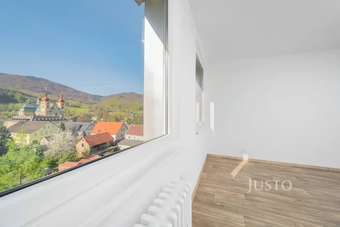 Prodej bytu 2+1, Hejnice, Sídliště, 49 m2