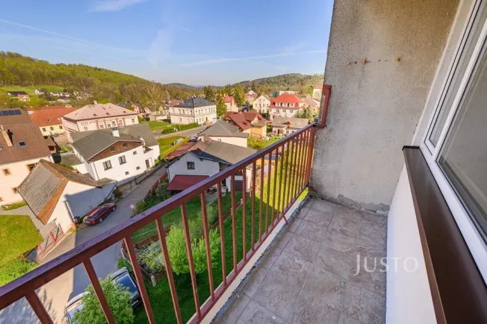 Prodej bytu 2+1, Hejnice, Sídliště, 49 m2