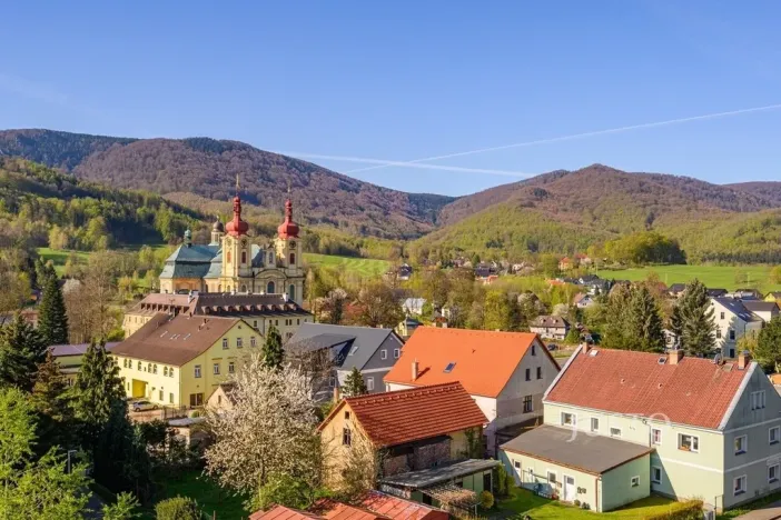 Prodej bytu 2+1, Hejnice, Sídliště, 49 m2