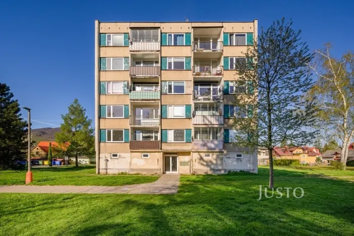 Prodej bytu 2+1, Hejnice, Sídliště, 49 m2