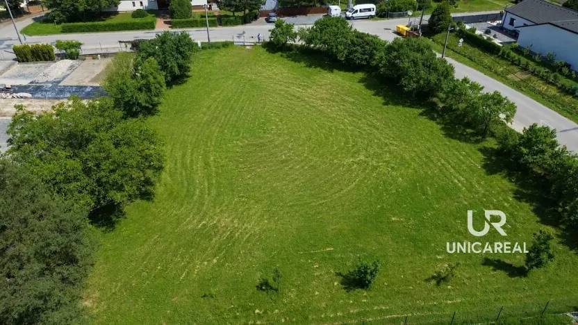 Prodej pozemku, Kovalovice, 2348 m2