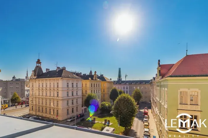 Pronájem bytu 1+kk, Olomouc, Kollárovo nám., 32 m2