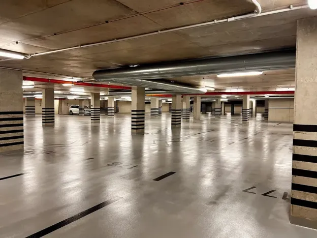 Prodej garážového stání, Brno, Bratislavská, 19 m2