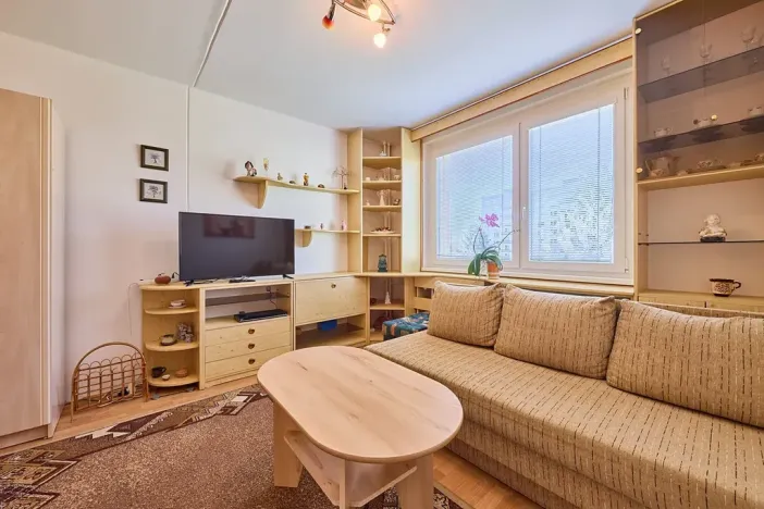 Prodej bytu 1+1, Trutnov, Za Komínem, 32 m2