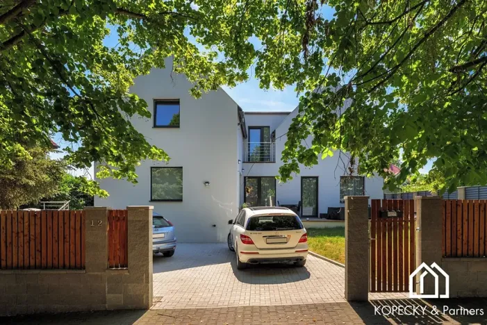 Prodej rodinného domu, Praha - Běchovice, Pplk. Nováčka, 139 m2