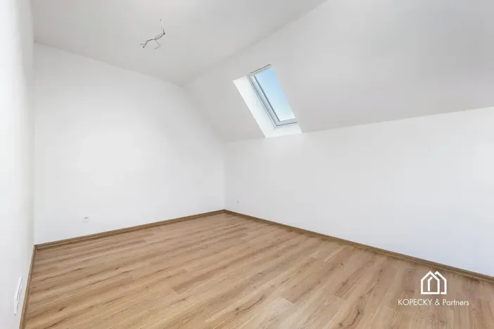 Prodej rodinného domu, Praha - Běchovice, Pplk. Nováčka, 139 m2