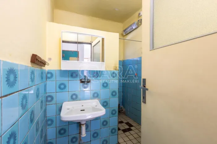 Prodej rodinného domu, Pečky - Velké Chvalovice, Dlouhá, 170 m2