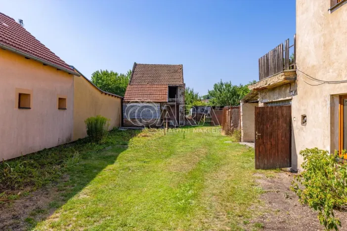 Prodej rodinného domu, Pečky - Velké Chvalovice, Dlouhá, 170 m2