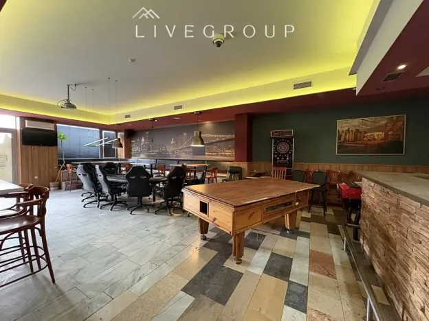Pronájem restaurace, Brno, Makovského náměstí, 117 m2
