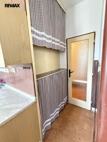 Prodej bytu 2+1, Domažlice - Bezděkovské Předměstí, Dvořákova, 51 m2