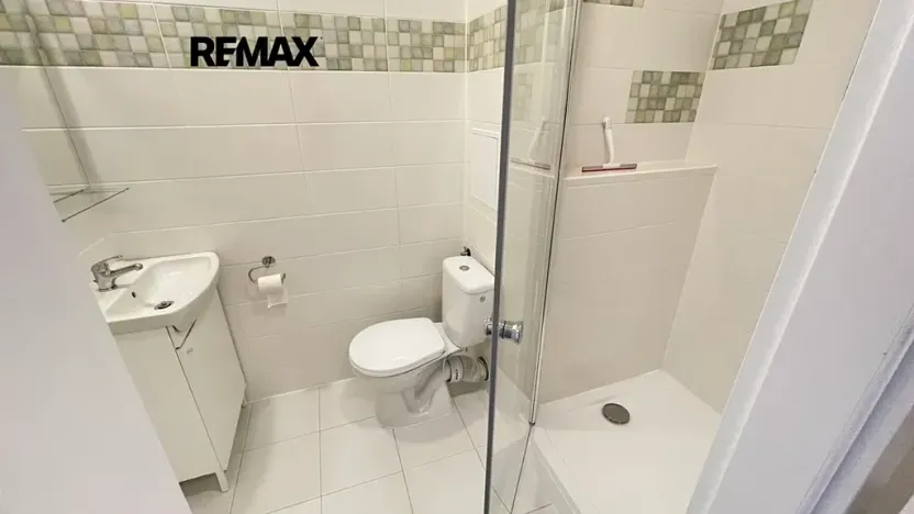 Pronájem bytu 1+kk, Kladno, Vitry, 26 m2