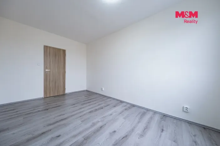 Prodej bytu 3+1, Jílové u Prahy, Holíkova, 74 m2