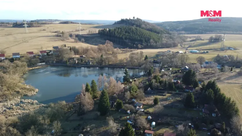 Prodej zahrady, Bochov, 908 m2