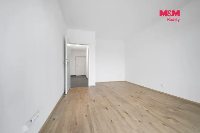 Pronájem bytu 2+kk, Plzeň, Safírová, 66 m2