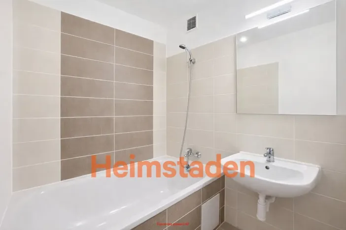 Pronájem bytu 2+1, Karviná - Ráj, Školská, 52 m2