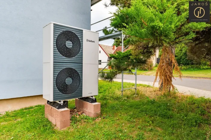 Prodej bytu 3+1, Bitozeves, 71 m2