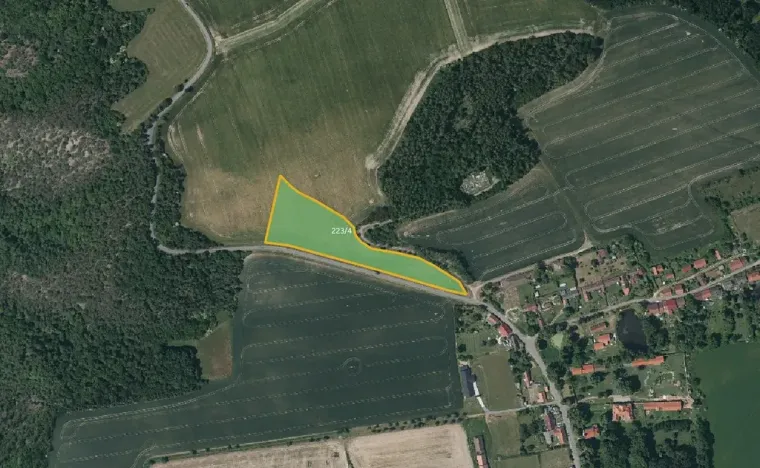 Prodej pole, Kladruby, 12105 m2