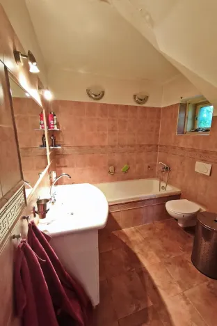 Prodej rodinného domu, Tetčice, Sušilova, 140 m2