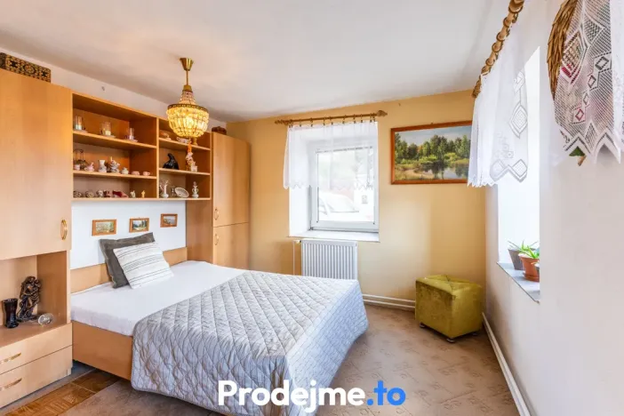 Prodej rodinného domu, Hluboké Mašůvky, 96 m2