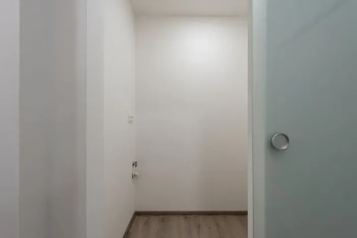 Prodej bytu 2+1, Praha - Lhotka, Zálesí, 42 m2