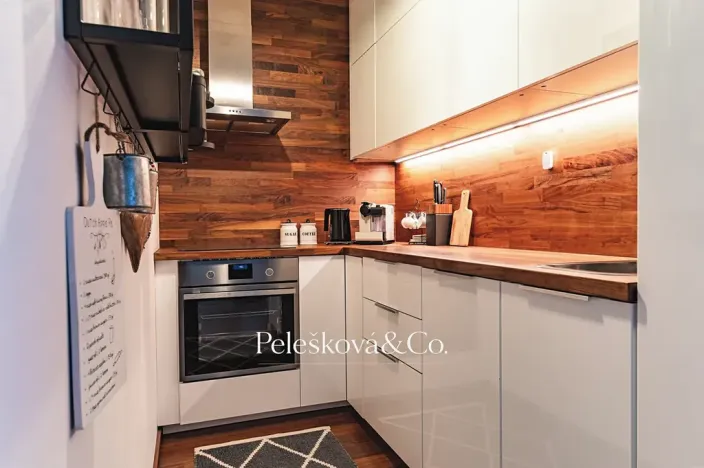 Prodej ubytování, Špindlerův Mlýn, 56 m2