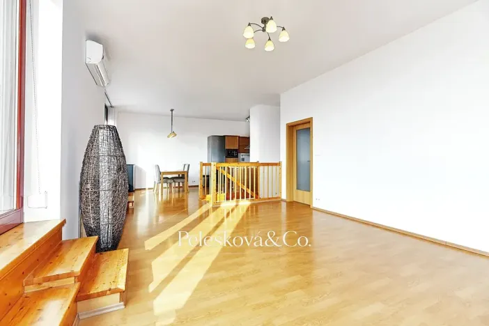 Prodej bytu 4+kk, Praha - Záběhlice, Podle náhonu, 136 m2