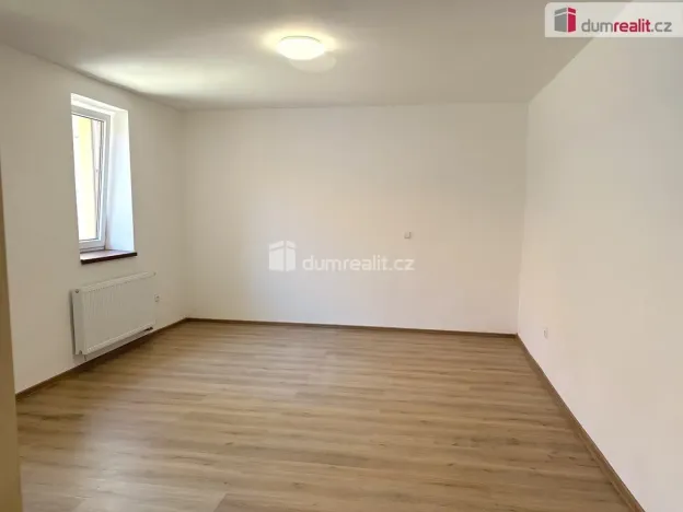 Pronájem bytu 2+kk, Břeclav, náměstí T. G. Masaryka, 53 m2