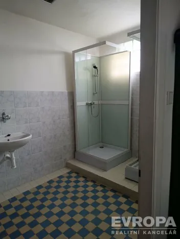 Pronájem komerční nemovitosti, Chrastava, Liberecká, 650 m2