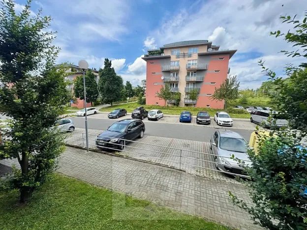 Pronájem bytu 2+kk, Zlín, Podlesí V, 69 m2