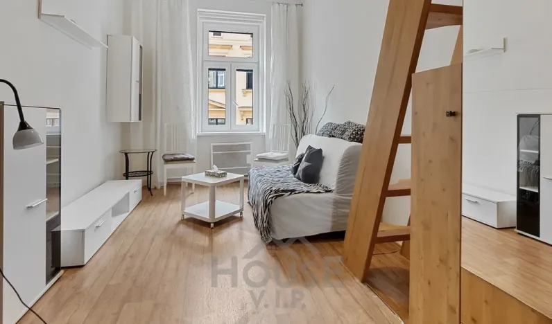 Pronájem bytu 1+1, Praha - Smíchov, Na Celné, 32 m2