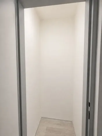 Pronájem bytu 1+1, Karlovy Vary - Stará Role, Závodu míru, 54 m2