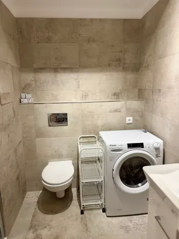 Pronájem bytu 1+kk, Praha - Vysočany, Gerstelova, 35 m2