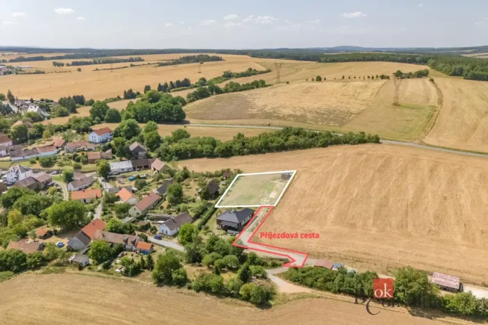Prodej pozemku pro bydlení, Hromnice - Planá, 2039 m2