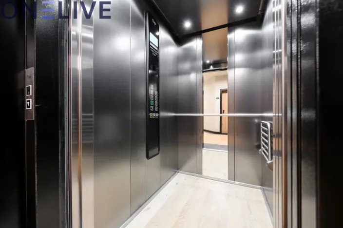 Pronájem bytu 1+kk, Praha, Krymská, 36 m2