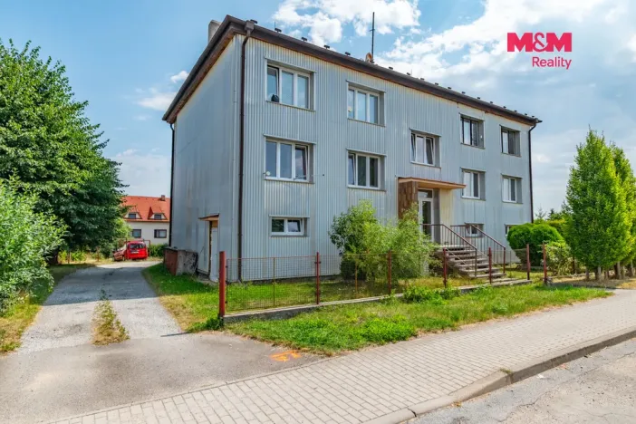 Prodej bytu 3+1, Blatná, Riegrova, 72 m2