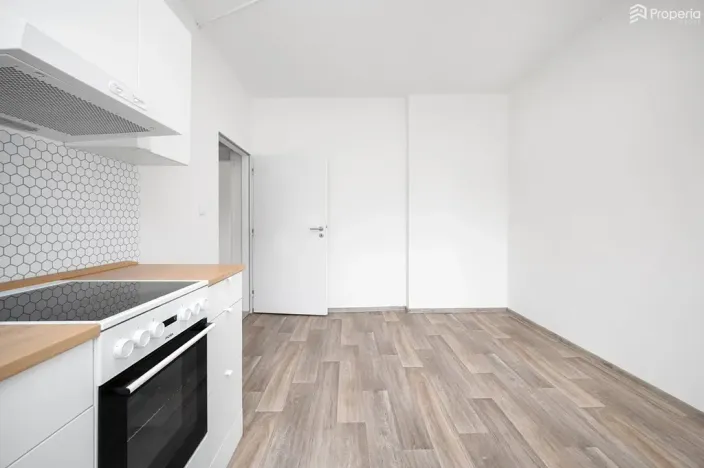 Prodej bytu 2+1, Šlapanice, Tyršova, 65 m2
