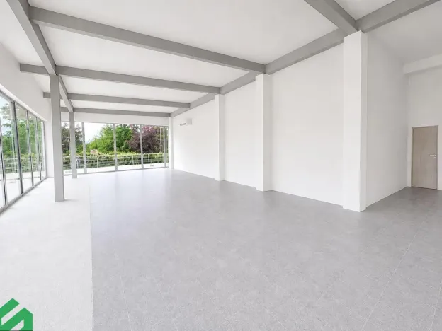 Pronájem obchodního prostoru, Praha - Strašnice, V olšinách, 120 m2