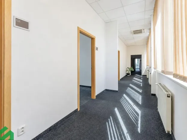 Pronájem kanceláře, Praha - Strašnice, V olšinách, 38 m2