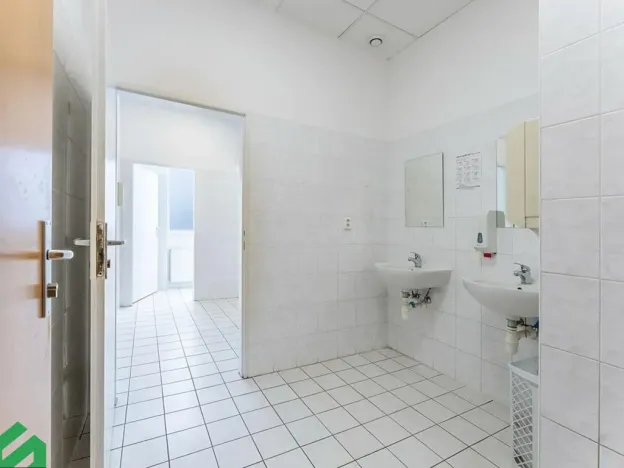 Pronájem kanceláře, Praha - Strašnice, V olšinách, 38 m2