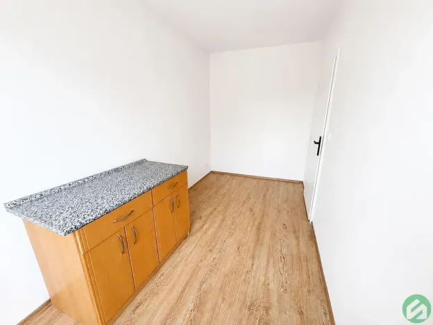 Pronájem atypického bytu, Praha - Břevnov, Na břevnovské pláni, 14 m2