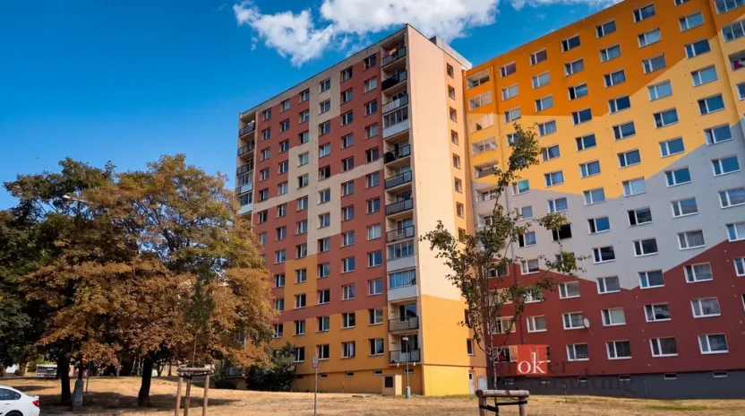 Prodej bytu 2+1, Chomutov, Dřínovská, 61 m2