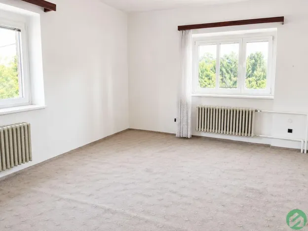 Pronájem skladu, Praha - Písnice, Putimská, 1500 m2