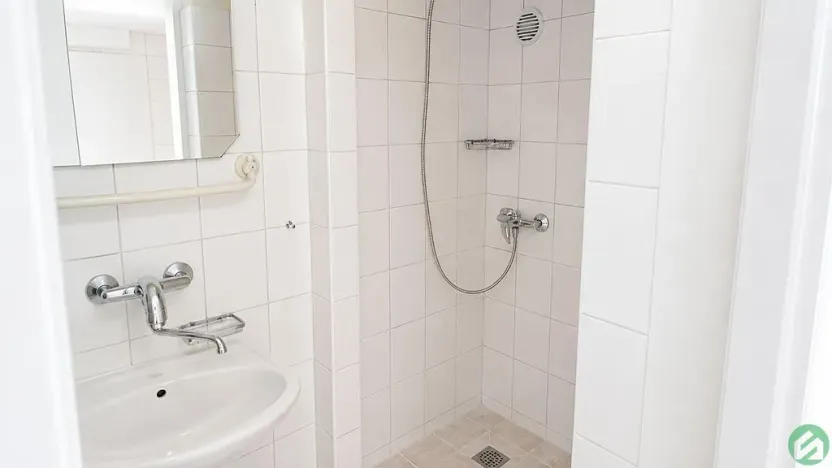Pronájem skladu, Praha - Písnice, Putimská, 1500 m2