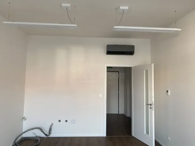 Pronájem bytu 1+kk, Brno, Komárovská, 33 m2